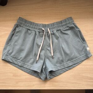 Vuori Halo Performance Short XS
Women's DreamKnit™ Shorts